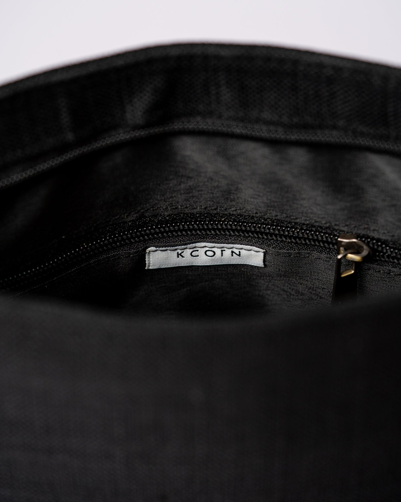 Urbancode - Leather bag on Designer Wardrobe